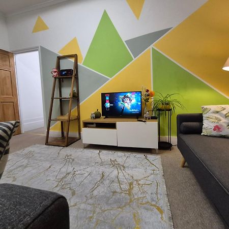 Apartmán Stylish And Bright Flat In London N8 Turnpike Lane - Piccadilly Line Exteriér fotografie